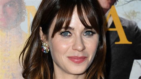 zooey deschanel age|zooey deschanel how old.